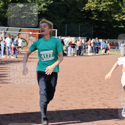 27.09.2026 - 35. Volkslauf durch das schöne Alstertal Strokosch-Dieckow http://msf.ph/oto/10586962 27.09.2026 10:57:13 Ziel 4059, 4177 meine-sportfotos.de