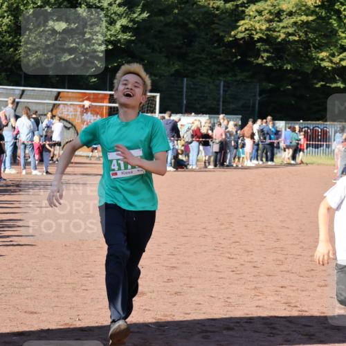 27.09.2026 - 35. Volkslauf durch das schöne Alstertal Strokosch-Dieckow http://msf.ph/oto/10586963 27.09.2026 10:57:13 Ziel 4059, 4177 meine-sportfotos.de