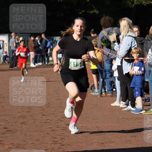 27.09.2026 - 35. Volkslauf durch das schöne Alstertal Strokosch-Dieckow http://msf.ph/oto/10587074 27.09.2026 10:55:07 Ziel 4154, 4962 meine-sportfotos.de