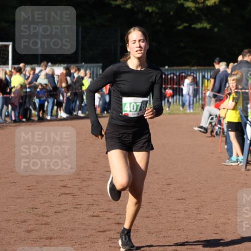 27.09.2026 - 35. Volkslauf durch das schöne Alstertal Strokosch-Dieckow http://msf.ph/oto/10587191 27.09.2026 10:52:59 Ziel 4076 meine-sportfotos.de