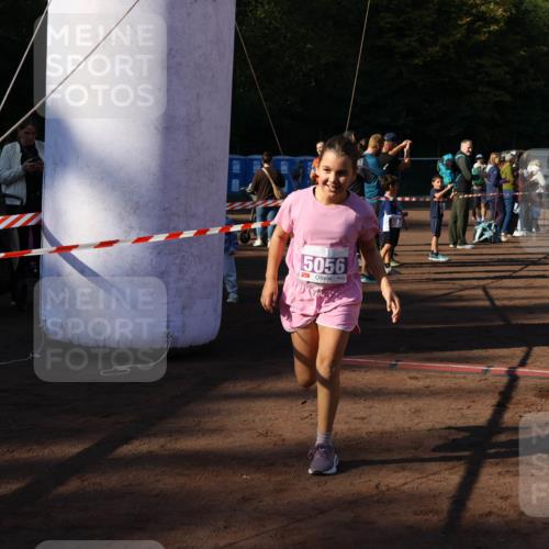 27.09.2026 - 35. Volkslauf durch das schöne Alstertal Strokosch-Dieckow http://msf.ph/oto/10587814 27.09.2026 10:49:00 Ziel 5056, 5056 meine-sportfotos.de