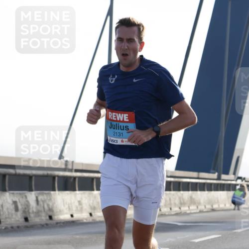 03.10.2026 - Köhlbrandbrückenlauf Strokosch-Dieckow http://msf.ph/oto/10592303 03.10.2026 09:16:57 Position 1 2131 meine-sportfotos.de