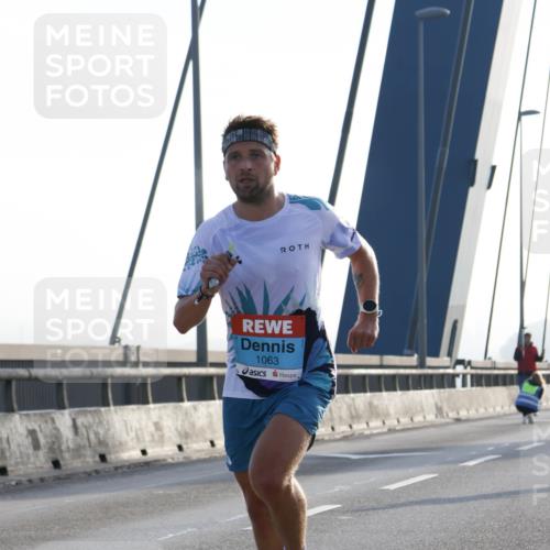 03.10.2026 - Köhlbrandbrückenlauf Strokosch-Dieckow http://msf.ph/oto/10592363 03.10.2026 09:17:18 Position 1 1063 meine-sportfotos.de