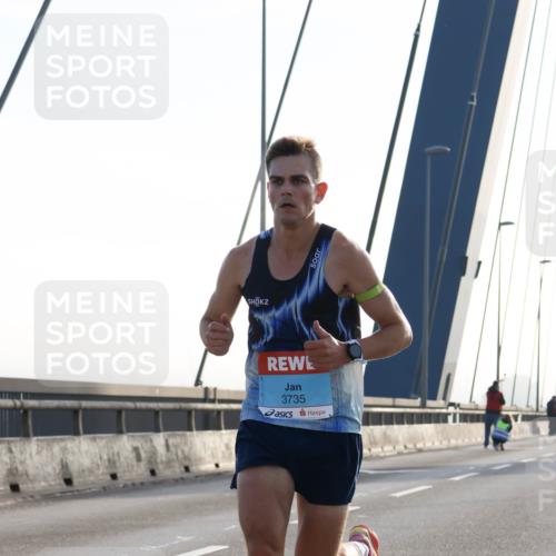 03.10.2026 - Köhlbrandbrückenlauf Strokosch-Dieckow http://msf.ph/oto/10592391 03.10.2026 09:17:23 Position 1 3735 meine-sportfotos.de