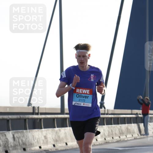 03.10.2026 - Köhlbrandbrückenlauf Strokosch-Dieckow http://msf.ph/oto/10592489 03.10.2026 09:17:49 Position 1 2172 meine-sportfotos.de