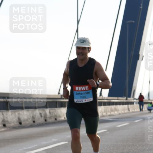 03.10.2026 - Köhlbrandbrückenlauf Strokosch-Dieckow http://msf.ph/oto/10592545 03.10.2026 09:18:03 Position 1 1599 meine-sportfotos.de