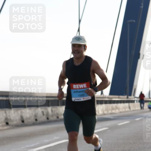 03.10.2026 - Köhlbrandbrückenlauf Strokosch-Dieckow http://msf.ph/oto/10592549 03.10.2026 09:18:03 Position 1 1599 meine-sportfotos.de