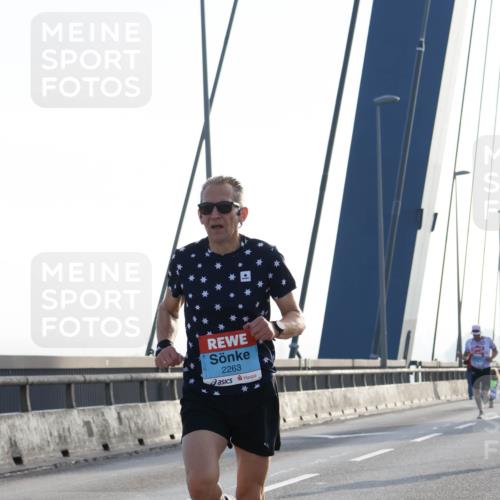 03.10.2026 - Köhlbrandbrückenlauf Strokosch-Dieckow http://msf.ph/oto/10592613 03.10.2026 09:18:20 Position 1 2263 meine-sportfotos.de