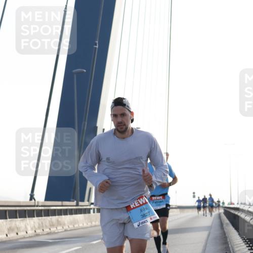 03.10.2026 - Köhlbrandbrückenlauf Strokosch-Dieckow http://msf.ph/oto/10592631 03.10.2026 09:18:22 Position 1 3827 meine-sportfotos.de