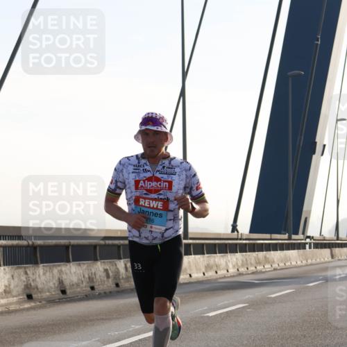 03.10.2026 - Köhlbrandbrückenlauf Strokosch-Dieckow http://msf.ph/oto/10592694 03.10.2026 09:18:29 Position 1 716, 33, 44 meine-sportfotos.de