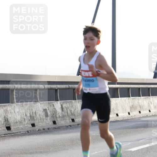 03.10.2026 - Köhlbrandbrückenlauf Strokosch-Dieckow http://msf.ph/oto/10592862 03.10.2026 09:19:05 Position 1 1170 meine-sportfotos.de