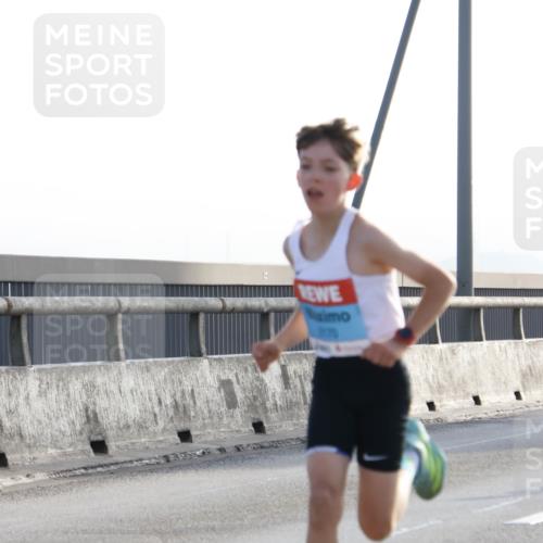03.10.2026 - Köhlbrandbrückenlauf Strokosch-Dieckow http://msf.ph/oto/10592867 03.10.2026 09:19:05 Position 1 170 meine-sportfotos.de