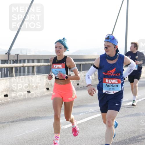 03.10.2026 - Köhlbrandbrückenlauf Strokosch-Dieckow http://msf.ph/oto/10593152 03.10.2026 09:19:56 Position 1 2130 meine-sportfotos.de