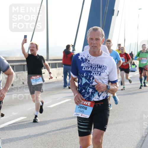 03.10.2026 - Köhlbrandbrückenlauf Strokosch-Dieckow http://msf.ph/oto/10593450 03.10.2026 09:20:29 Position 1 1, 1545 meine-sportfotos.de