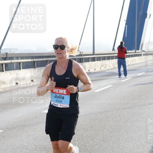 03.10.2026 - Köhlbrandbrückenlauf Strokosch-Dieckow http://msf.ph/oto/10593514 03.10.2026 09:20:39 Position 1 2339 meine-sportfotos.de