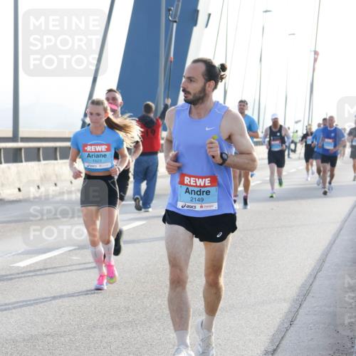 03.10.2026 - Köhlbrandbrückenlauf Strokosch-Dieckow http://msf.ph/oto/10593524 03.10.2026 09:20:44 Position 1 1523, 2149 meine-sportfotos.de