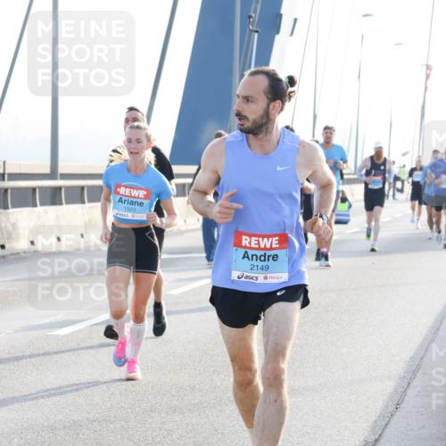 03.10.2026 - Köhlbrandbrückenlauf Strokosch-Dieckow http://msf.ph/oto/10593539 03.10.2026 09:20:44 Position 1 1523, 2149 meine-sportfotos.de