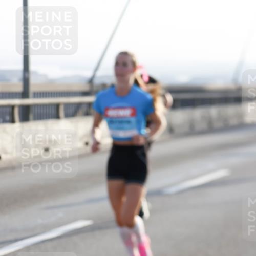 03.10.2026 - Köhlbrandbrückenlauf Strokosch-Dieckow http://msf.ph/oto/10593547 03.10.2026 09:20:46 Position 1  meine-sportfotos.de