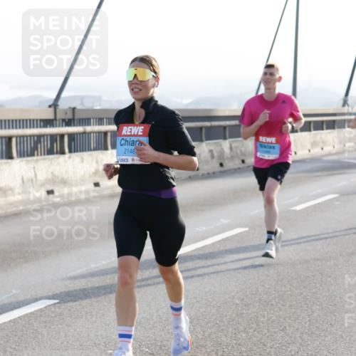 03.10.2026 - Köhlbrandbrückenlauf Strokosch-Dieckow http://msf.ph/oto/10593645 03.10.2026 09:20:58 Position 1 2148 meine-sportfotos.de