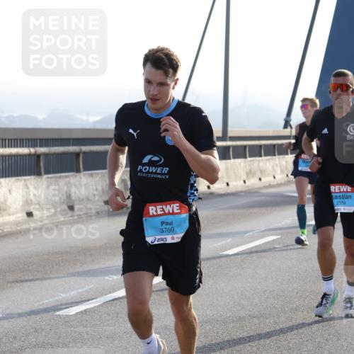 03.10.2026 - Köhlbrandbrückenlauf Strokosch-Dieckow http://msf.ph/oto/10593679 03.10.2026 09:21:03 Position 1 3769, 2309 meine-sportfotos.de