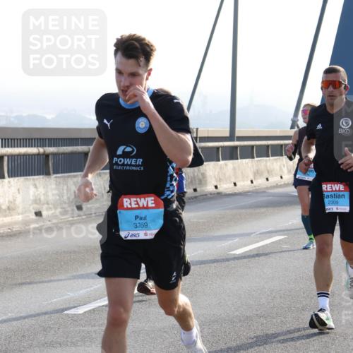 03.10.2026 - Köhlbrandbrückenlauf Strokosch-Dieckow http://msf.ph/oto/10593685 03.10.2026 09:21:03 Position 1 3769, 2309 meine-sportfotos.de