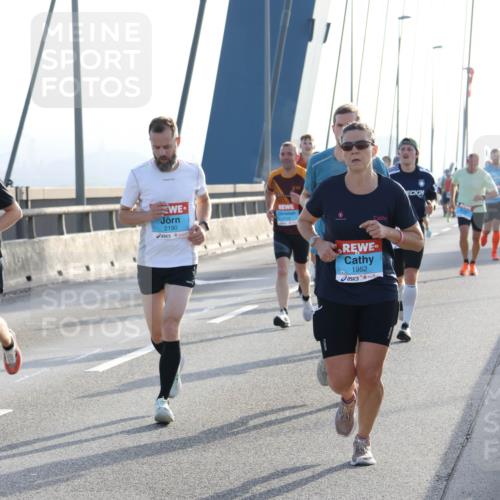 03.10.2026 - Köhlbrandbrückenlauf Strokosch-Dieckow http://msf.ph/oto/10594095 03.10.2026 09:21:59 Position 1 2190, 1952 meine-sportfotos.de
