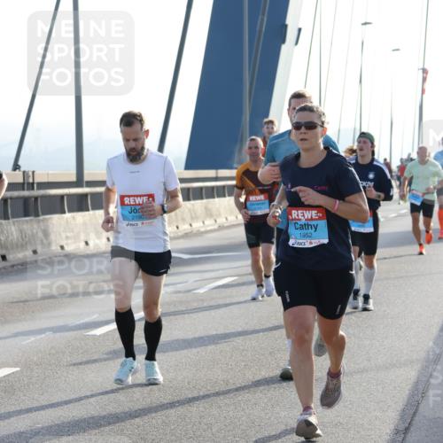 03.10.2026 - Köhlbrandbrückenlauf Strokosch-Dieckow http://msf.ph/oto/10594106 03.10.2026 09:21:59 Position 1 2190, 4, 1952 meine-sportfotos.de