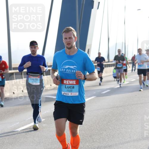 03.10.2026 - Köhlbrandbrückenlauf Strokosch-Dieckow http://msf.ph/oto/10594206 03.10.2026 09:22:08 Position 1 2238, 1522 meine-sportfotos.de