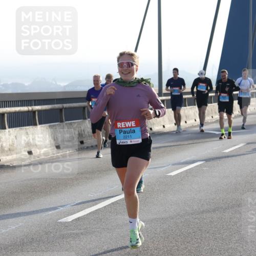 03.10.2026 - Köhlbrandbrückenlauf Strokosch-Dieckow http://msf.ph/oto/10594466 03.10.2026 09:22:42 Position 1 2211 meine-sportfotos.de