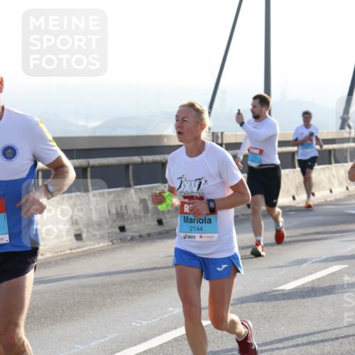 03.10.2026 - Köhlbrandbrückenlauf Strokosch-Dieckow http://msf.ph/oto/10594692 03.10.2026 09:23:17 Position 1 2144 meine-sportfotos.de