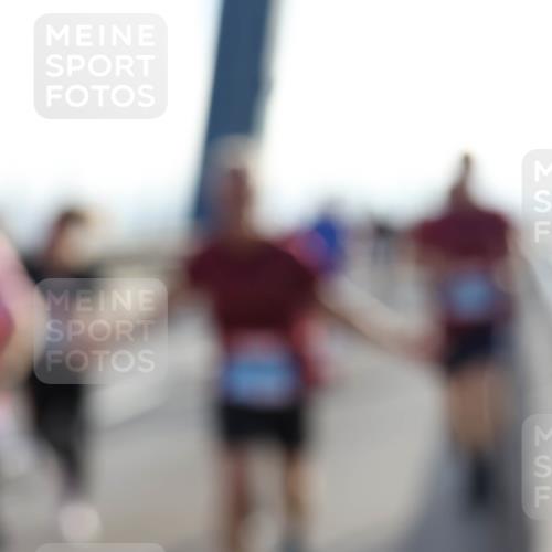 03.10.2026 - Köhlbrandbrückenlauf Strokosch-Dieckow http://msf.ph/oto/10595406 03.10.2026 09:25:02 Position 1  meine-sportfotos.de