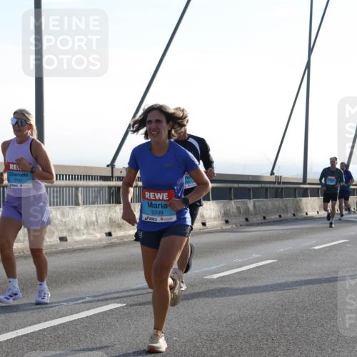 03.10.2026 - Köhlbrandbrückenlauf Strokosch-Dieckow http://msf.ph/oto/10595598 03.10.2026 09:25:52 Position 1 2707, 2338 meine-sportfotos.de