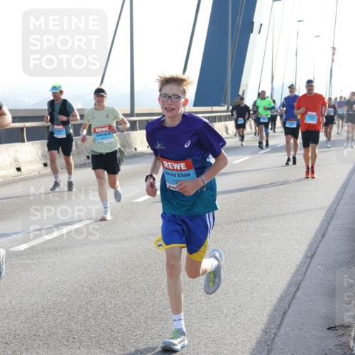03.10.2026 - Köhlbrandbrückenlauf Strokosch-Dieckow http://msf.ph/oto/10595778 03.10.2026 09:26:26 Position 1 120 meine-sportfotos.de