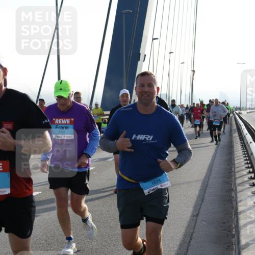 03.10.2026 - Köhlbrandbrückenlauf Strokosch-Dieckow http://msf.ph/oto/10595907 03.10.2026 09:26:46 Position 1 2741, 1674 meine-sportfotos.de