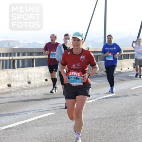 03.10.2026 - Köhlbrandbrückenlauf Strokosch-Dieckow http://msf.ph/oto/10596086 03.10.2026 09:27:38 Position 1 2475 meine-sportfotos.de