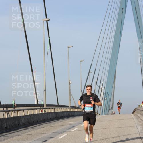 03.10.2026 - Köhlbrandbrückenlauf Strokosch-Dieckow http://msf.ph/oto/10596265 03.10.2026 09:28:29 Position 2 1773 meine-sportfotos.de
