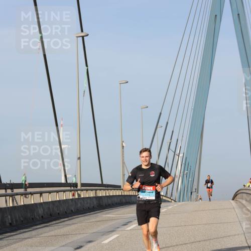 03.10.2026 - Köhlbrandbrückenlauf Strokosch-Dieckow http://msf.ph/oto/10596280 03.10.2026 09:28:29 Position 2  meine-sportfotos.de
