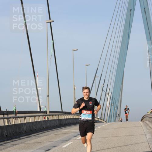 03.10.2026 - Köhlbrandbrückenlauf Strokosch-Dieckow http://msf.ph/oto/10596290 03.10.2026 09:28:30 Position 2 1773 meine-sportfotos.de