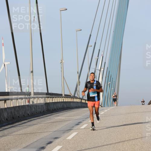 03.10.2026 - Köhlbrandbrückenlauf Strokosch-Dieckow http://msf.ph/oto/10596307 03.10.2026 09:28:41 Position 2  meine-sportfotos.de