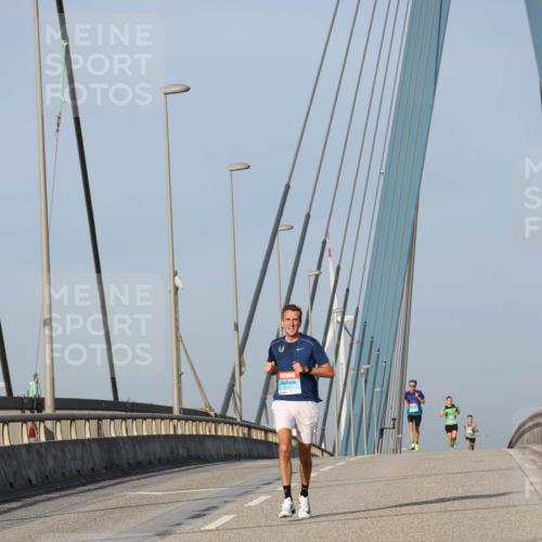 03.10.2026 - Köhlbrandbrückenlauf Strokosch-Dieckow http://msf.ph/oto/10596421 03.10.2026 09:29:37 Position 2 2131 meine-sportfotos.de