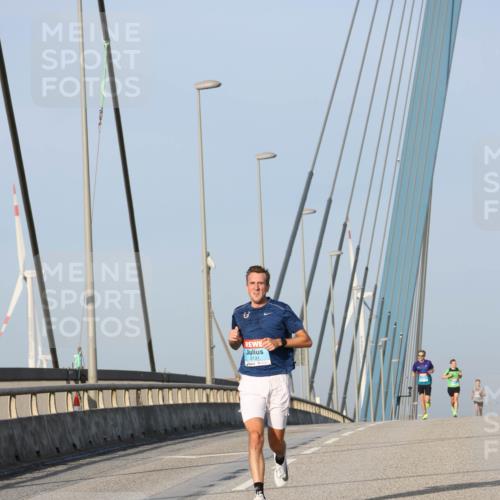 03.10.2026 - Köhlbrandbrückenlauf Strokosch-Dieckow http://msf.ph/oto/10596425 03.10.2026 09:29:38 Position 2 2131 meine-sportfotos.de