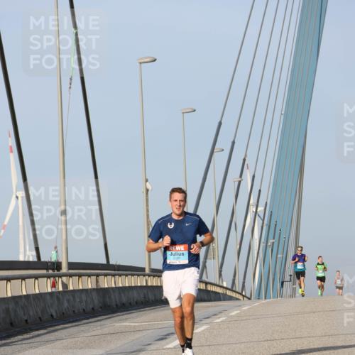 03.10.2026 - Köhlbrandbrückenlauf Strokosch-Dieckow http://msf.ph/oto/10596434 03.10.2026 09:29:38 Position 2 2131 meine-sportfotos.de