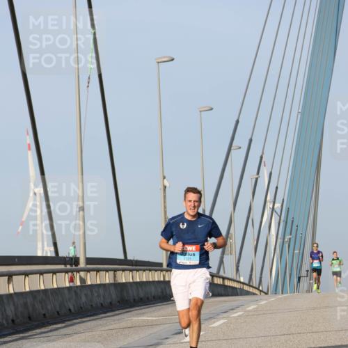03.10.2026 - Köhlbrandbrückenlauf Strokosch-Dieckow http://msf.ph/oto/10596443 03.10.2026 09:29:39 Position 2 2131 meine-sportfotos.de