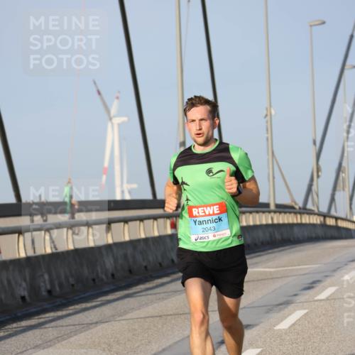 03.10.2026 - Köhlbrandbrückenlauf Strokosch-Dieckow http://msf.ph/oto/10596524 03.10.2026 09:29:58 Position 2 2043 meine-sportfotos.de