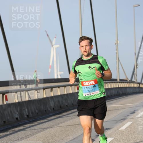 03.10.2026 - Köhlbrandbrückenlauf Strokosch-Dieckow http://msf.ph/oto/10596529 03.10.2026 09:29:58 Position 2 2043 meine-sportfotos.de