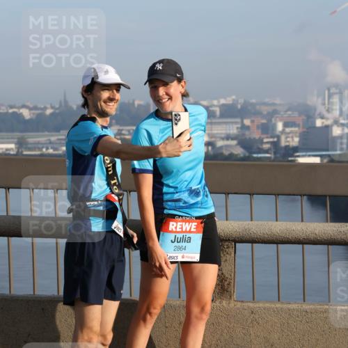 03.10.2026 - Köhlbrandbrückenlauf Strokosch-Dieckow http://msf.ph/oto/10597555 03.10.2026 09:30:50 Position 2 2864 meine-sportfotos.de