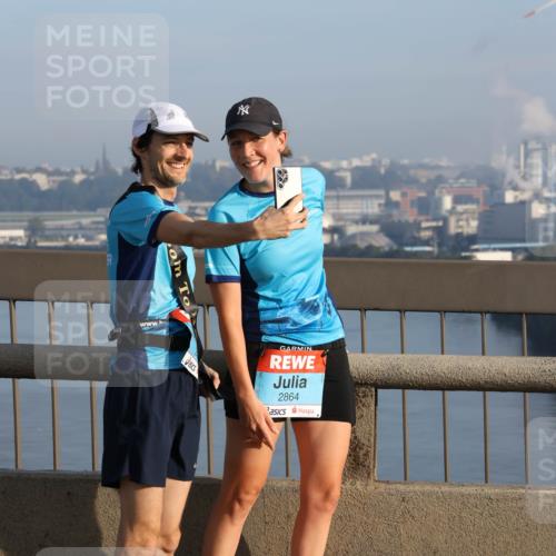 03.10.2026 - Köhlbrandbrückenlauf Strokosch-Dieckow http://msf.ph/oto/10597559 03.10.2026 09:30:50 Position 2 2864 meine-sportfotos.de