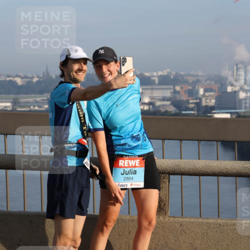 03.10.2026 - Köhlbrandbrückenlauf Strokosch-Dieckow http://msf.ph/oto/10597565 03.10.2026 09:30:50 Position 2 2864 meine-sportfotos.de