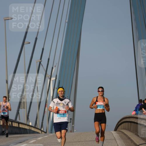 03.10.2026 - Köhlbrandbrückenlauf Strokosch-Dieckow http://msf.ph/oto/10597593 03.10.2026 09:31:01 Position 2 1324, 1467 meine-sportfotos.de
