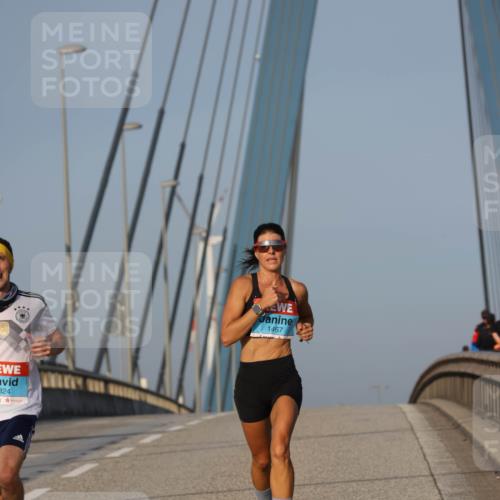 03.10.2026 - Köhlbrandbrückenlauf Strokosch-Dieckow http://msf.ph/oto/10597635 03.10.2026 09:31:04 Position 2 324, 1467 meine-sportfotos.de